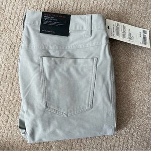 NWT Lululemon ABC Slim-Fit Pant 34" *Utilitech Seal Grey Size 31